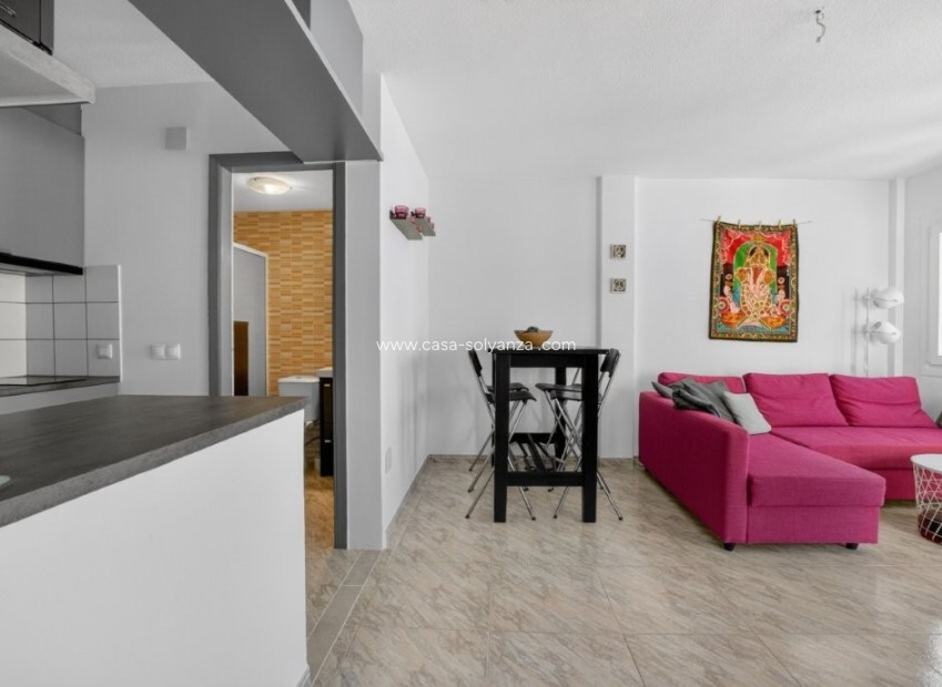 Revente - Appartement - Torrevieja - Doña Ines