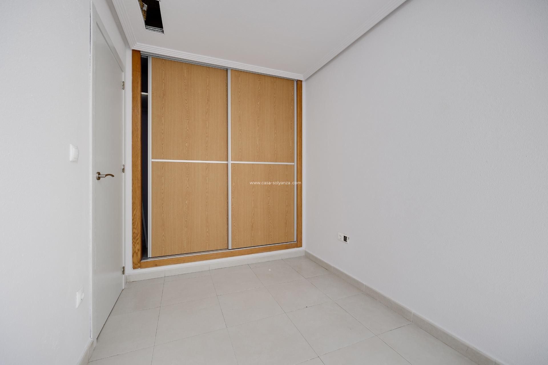 Revente - Appartement - Torrevieja - Estacion Autobuses