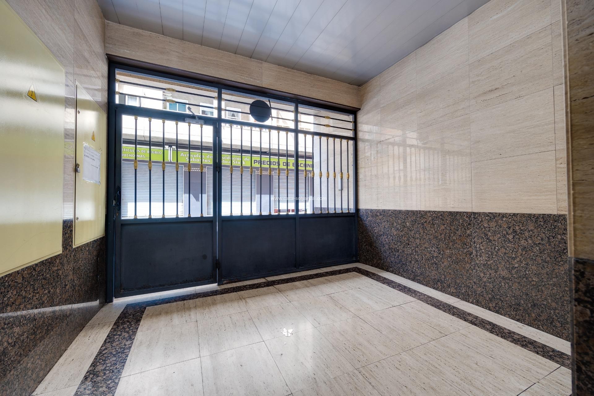 Revente - Appartement - Torrevieja - Estacion Autobuses