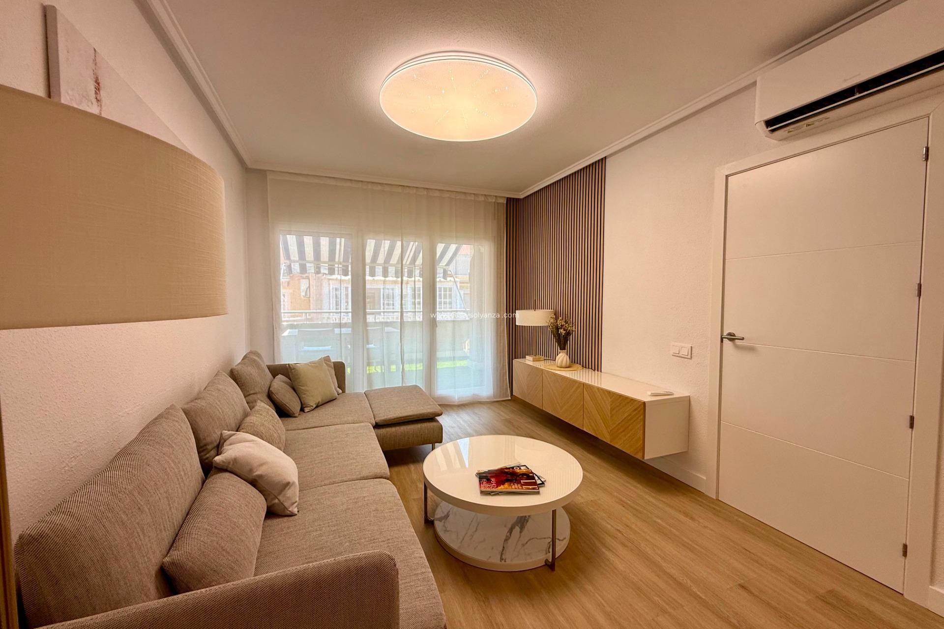 Revente - Appartement - Torrevieja - Habaneras