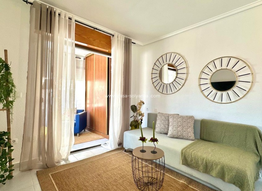 Revente - Appartement - Torrevieja - La Siesta