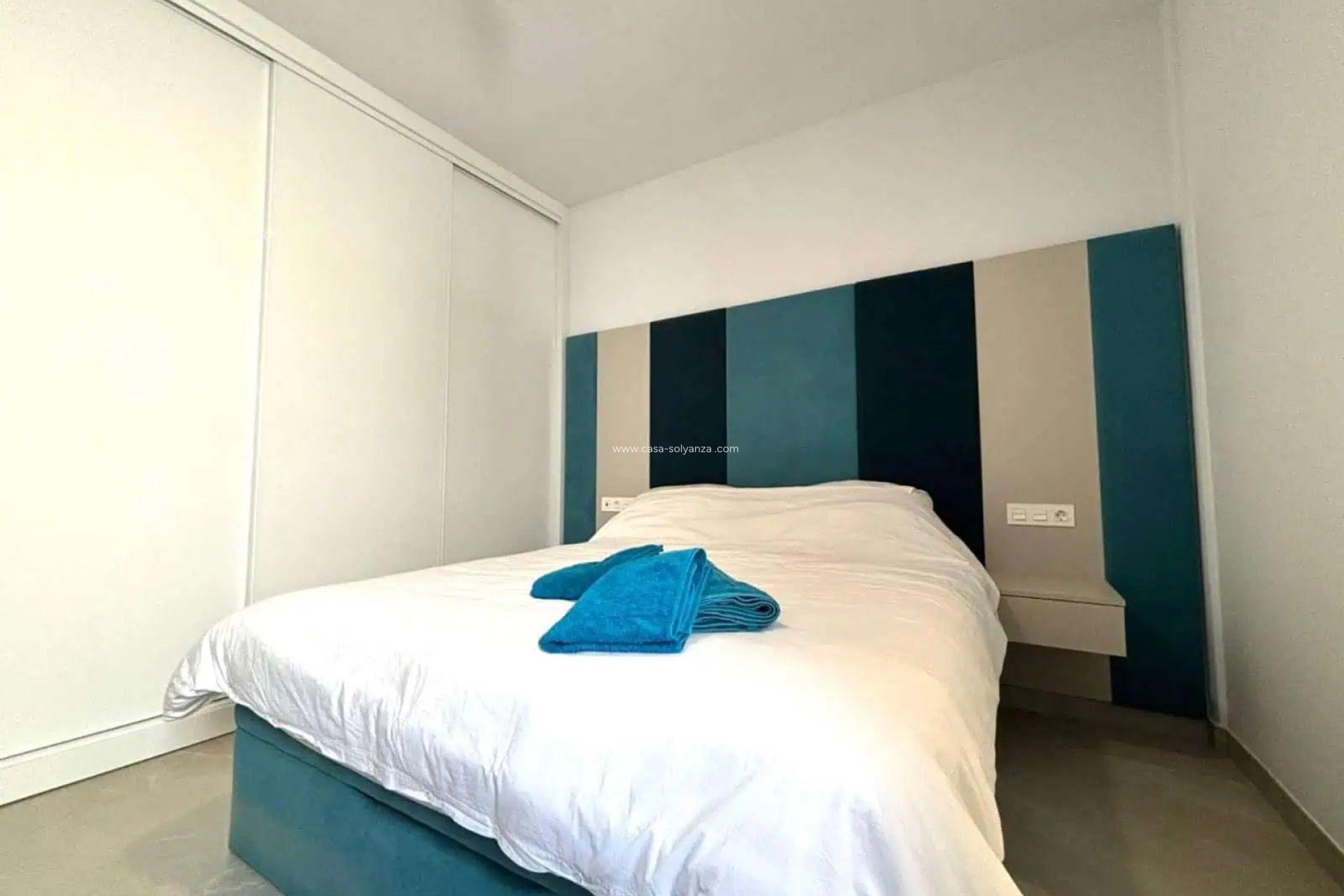 Revente - Appartement - Torrevieja - Las Piscinas Naturales