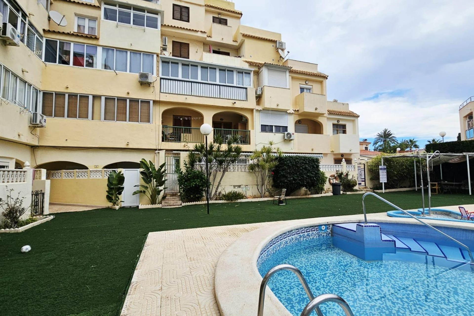 Revente - Appartement - Torrevieja - Nueva Torrevieja