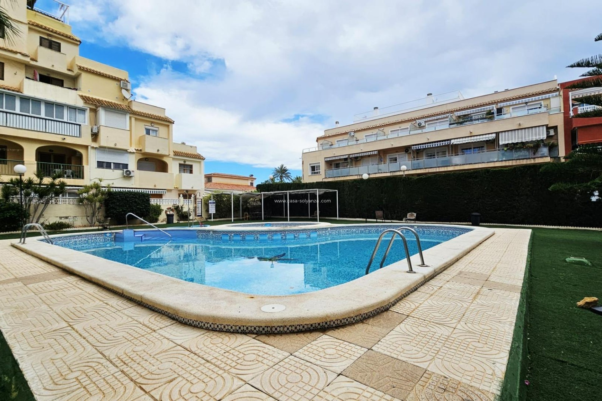 Revente - Appartement - Torrevieja - Nueva Torrevieja
