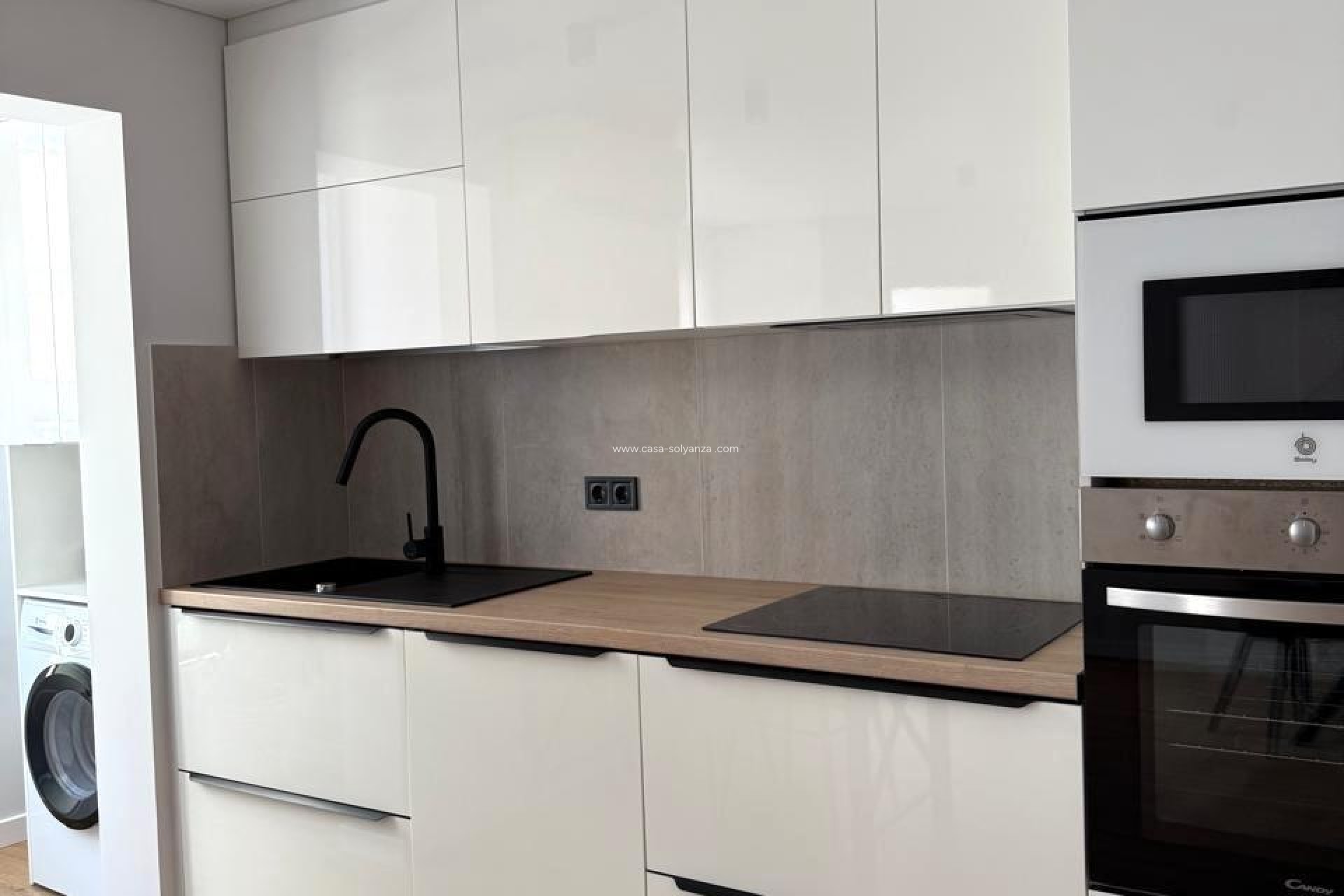 Revente - Appartement - Torrevieja - Paseo Maritimo