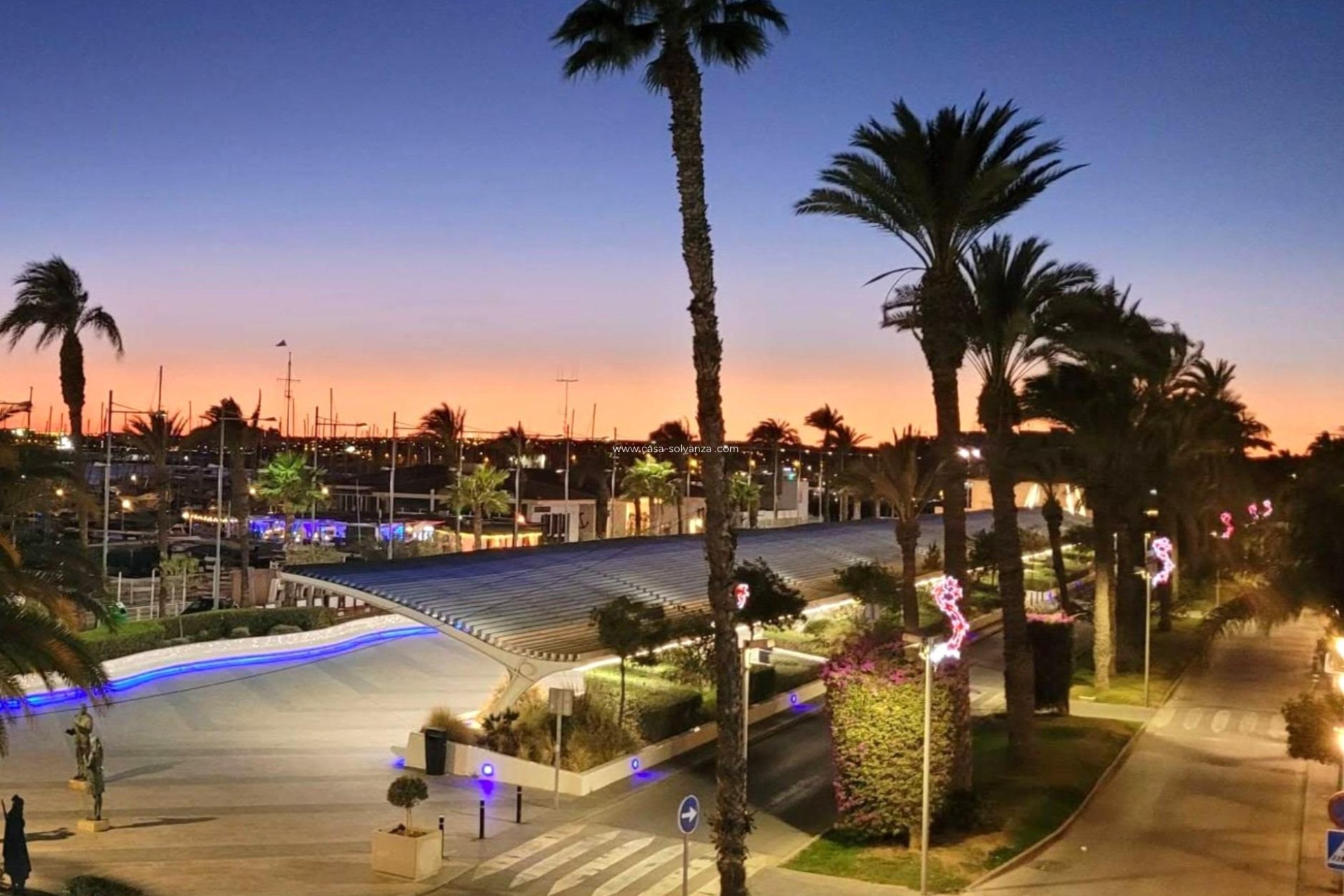 Revente - Appartement - Torrevieja - Paseo Maritimo