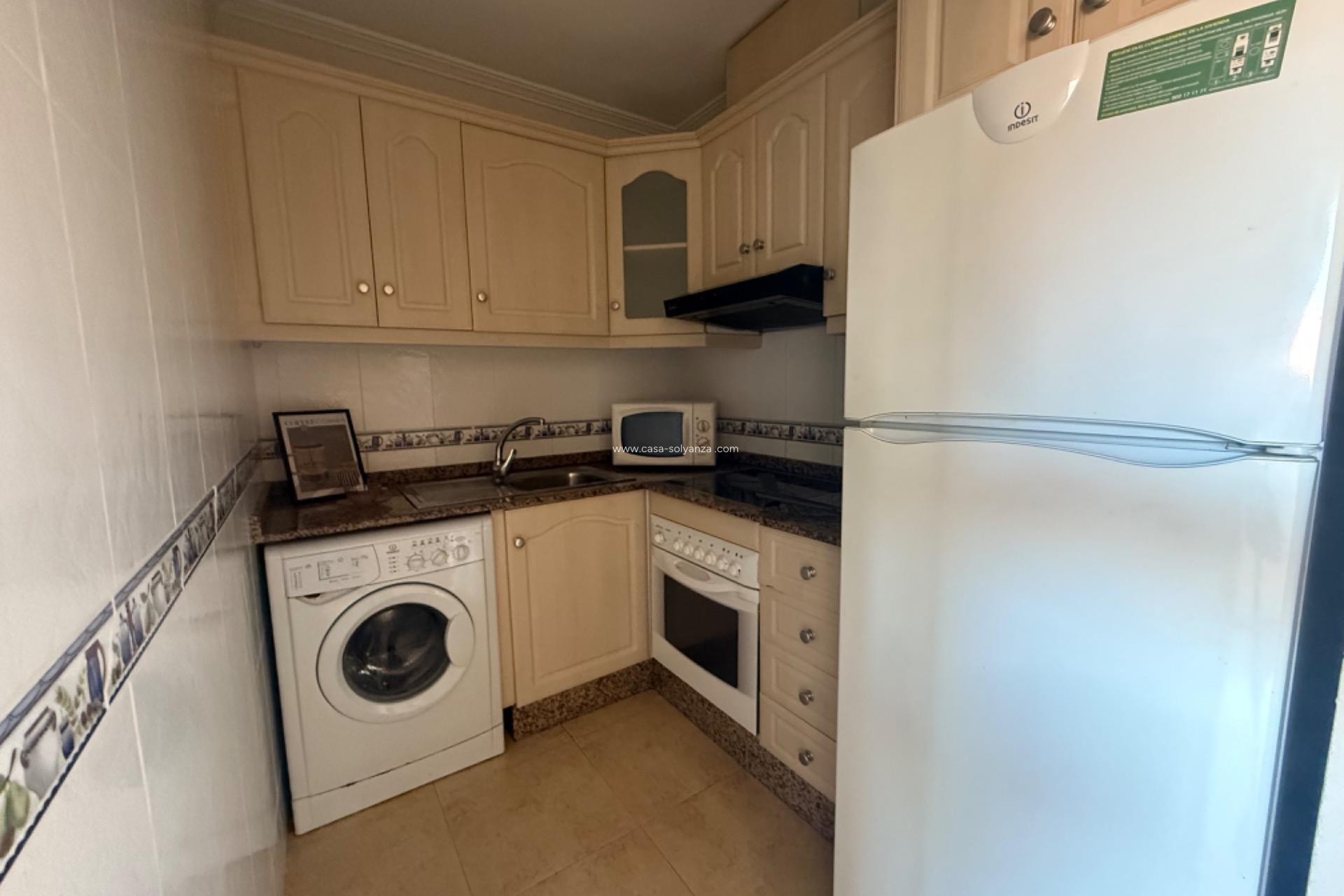Revente - Appartement - Torrevieja - Playa De Los Naufragos