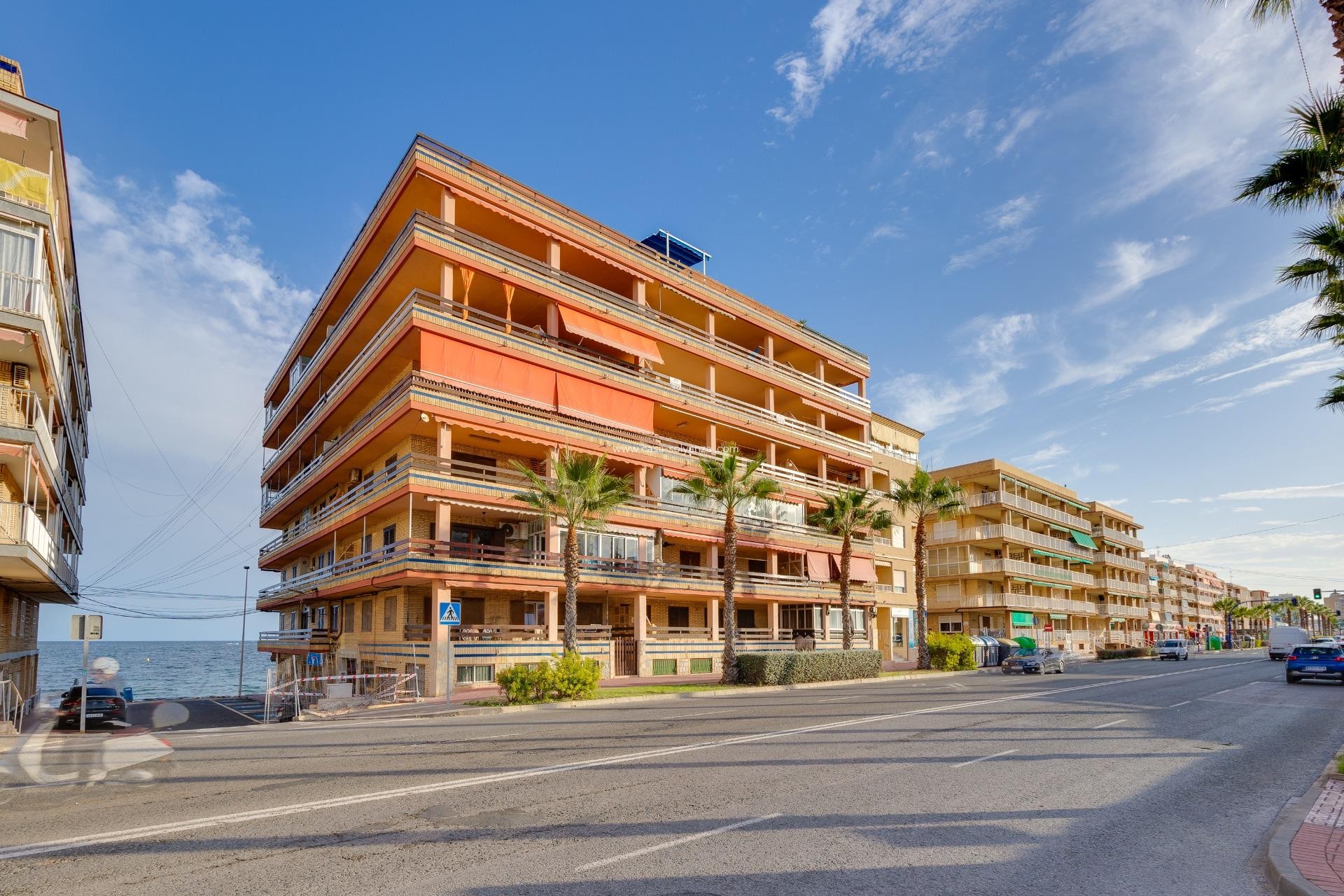 Revente - Appartement - Torrevieja - Playa De Los Naufragos