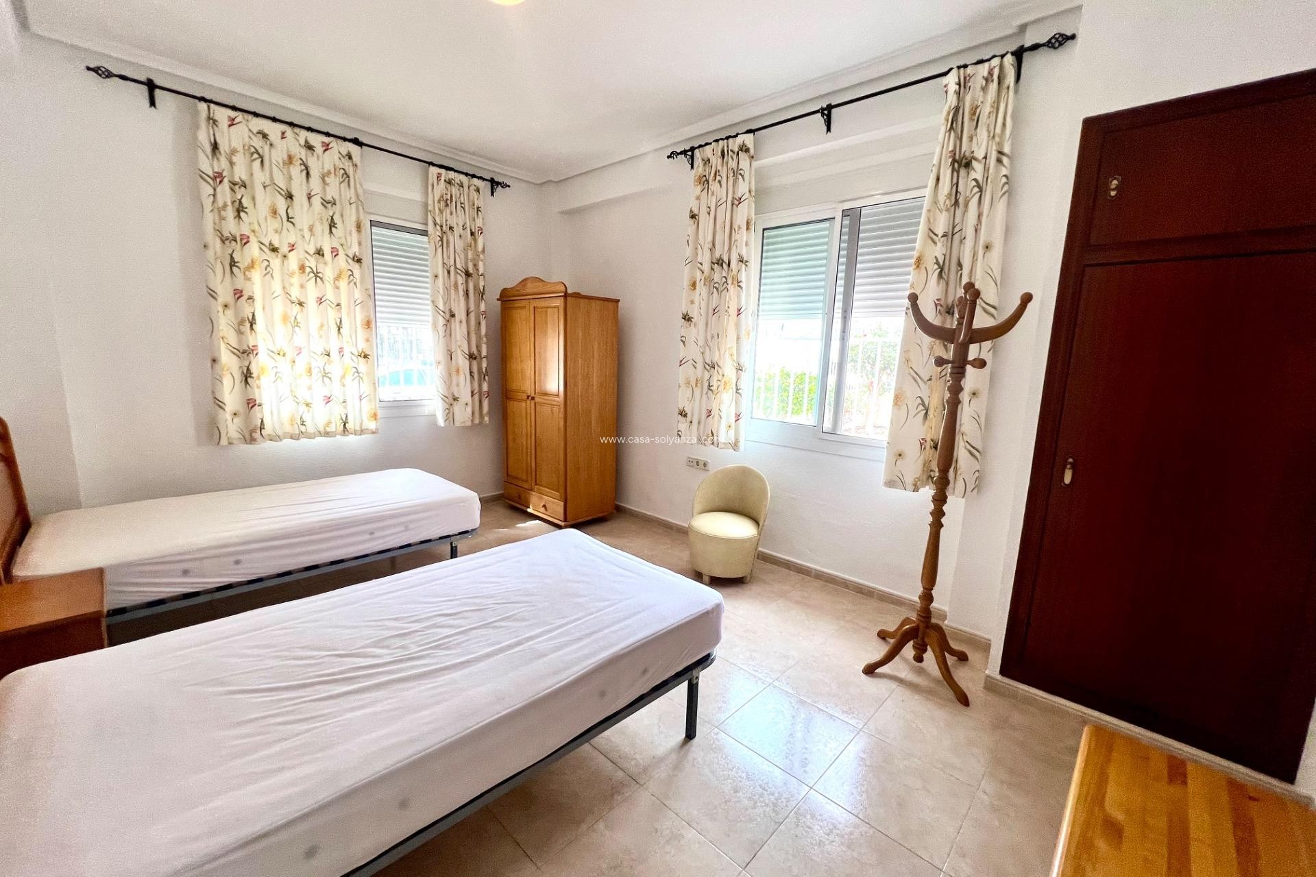 Revente - Appartement - Torrevieja - Playa De Los Naufragos