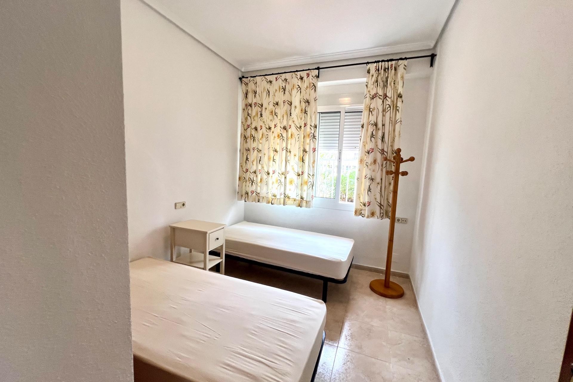 Revente - Appartement - Torrevieja - Playa De Los Naufragos