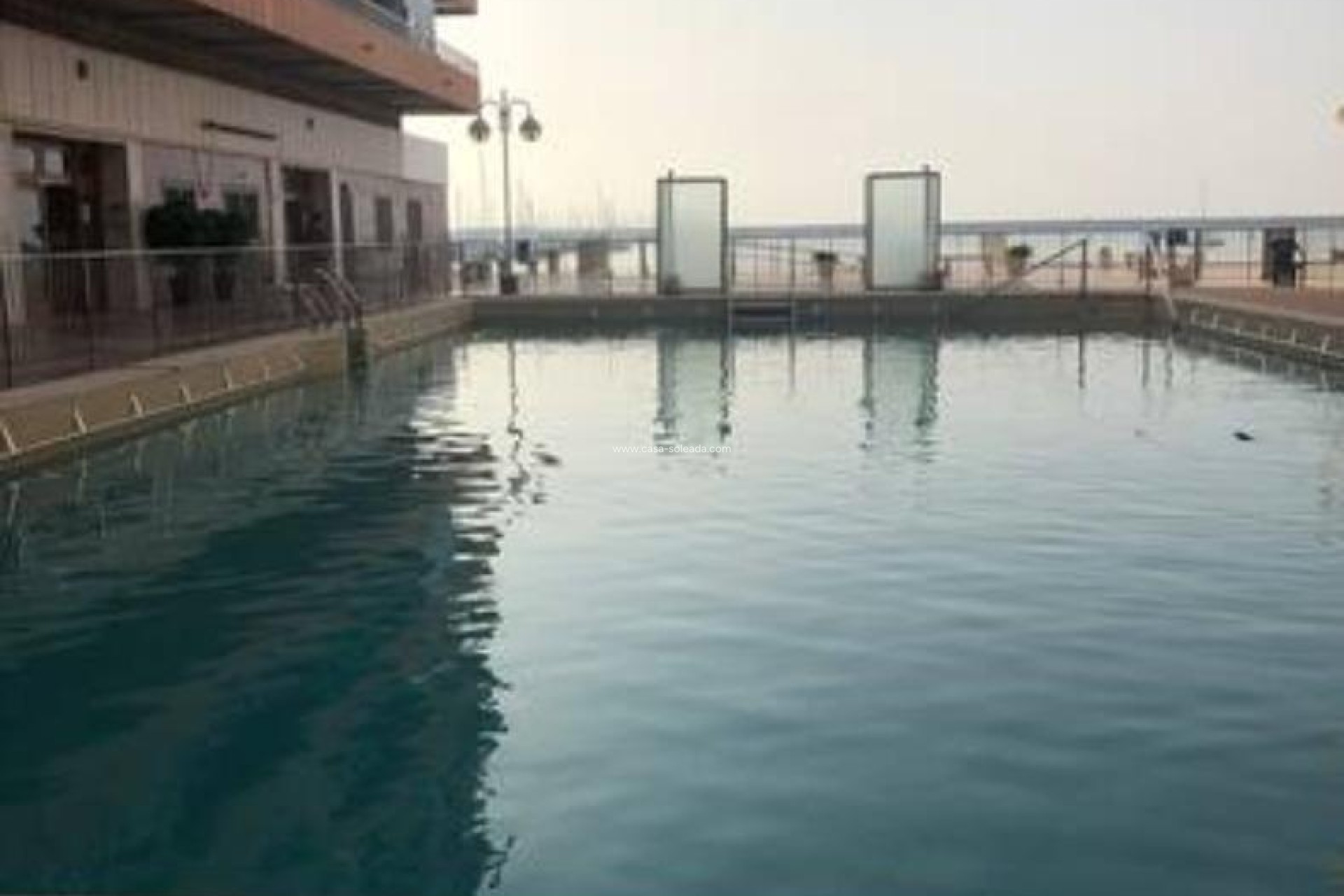 Revente - Appartement - Torrevieja - Playa De Los Naufragos