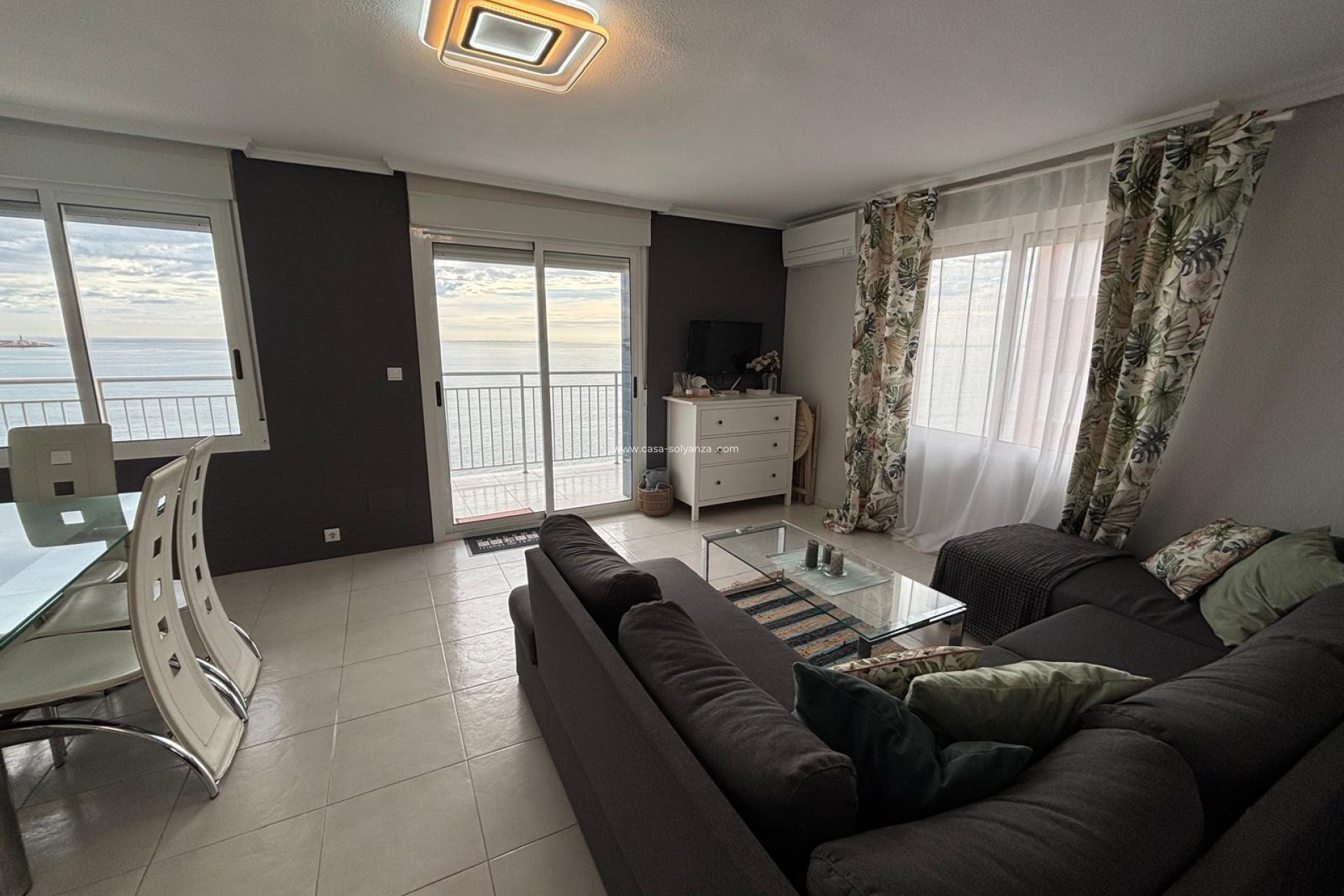 Revente - Appartement - Torrevieja - Playa De Los Naufragos