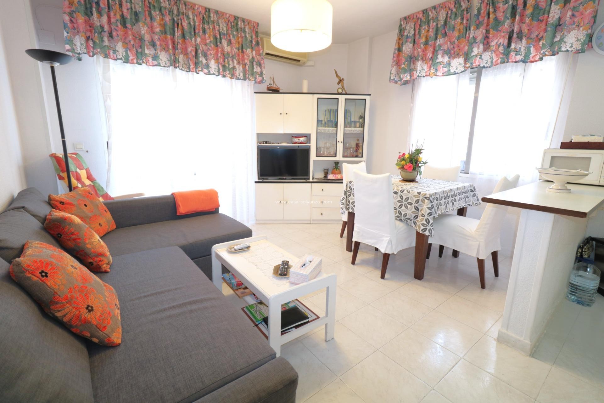 Revente - Appartement - Torrevieja - Playa De Los Naufragos