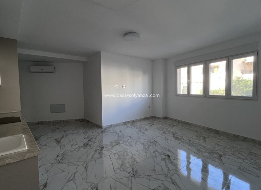 Revente - Appartement - Torrevieja - PLAYA LOS LOCOS