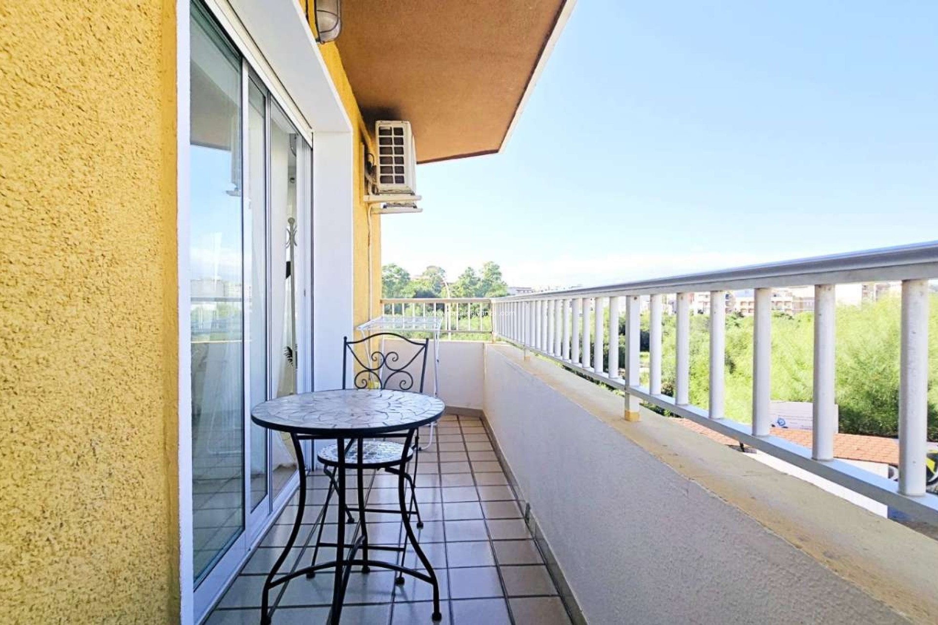 Revente - Appartement - Torrevieja - Puerto Deportivo