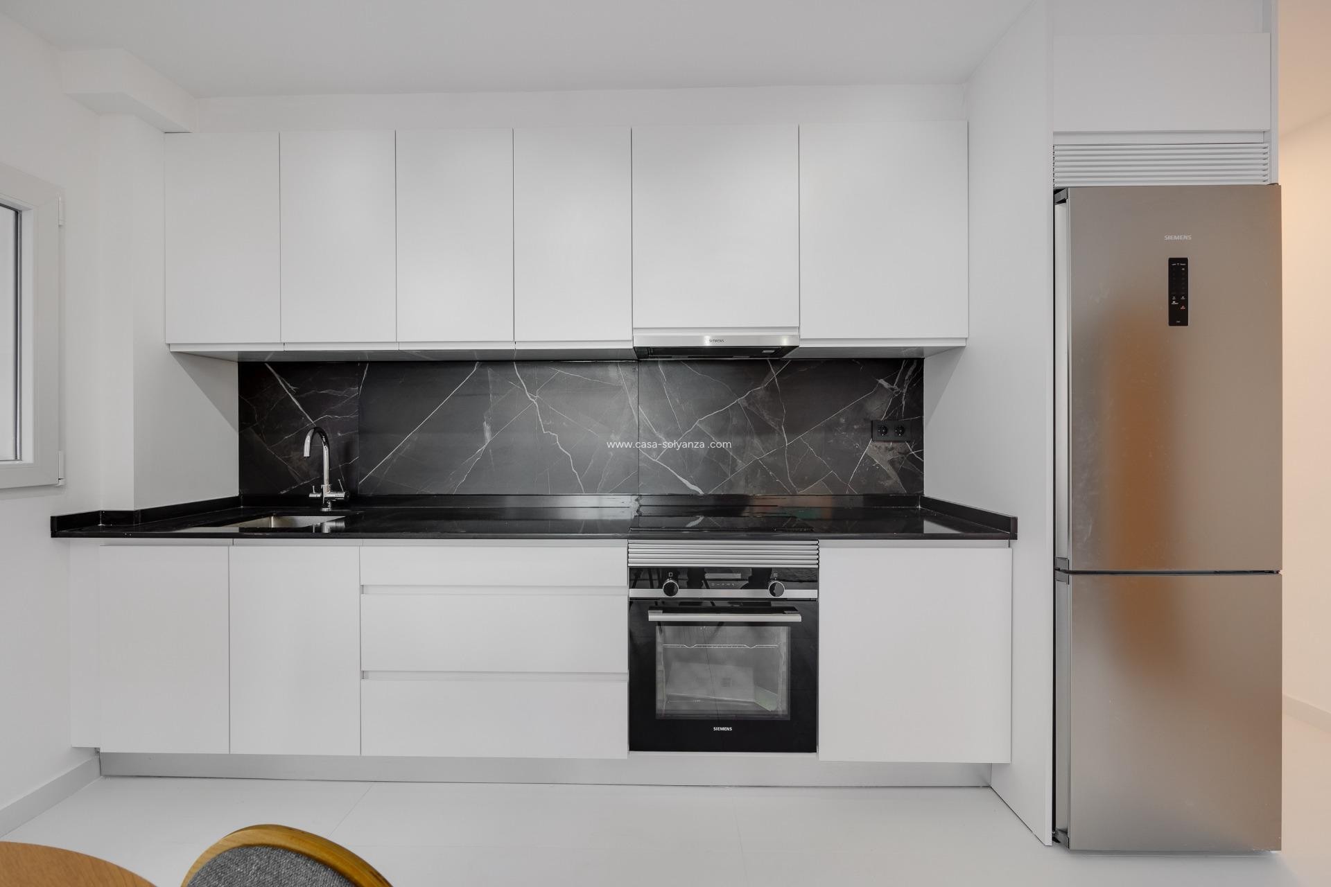 Revente - Appartement - Torrevieja - Puerto