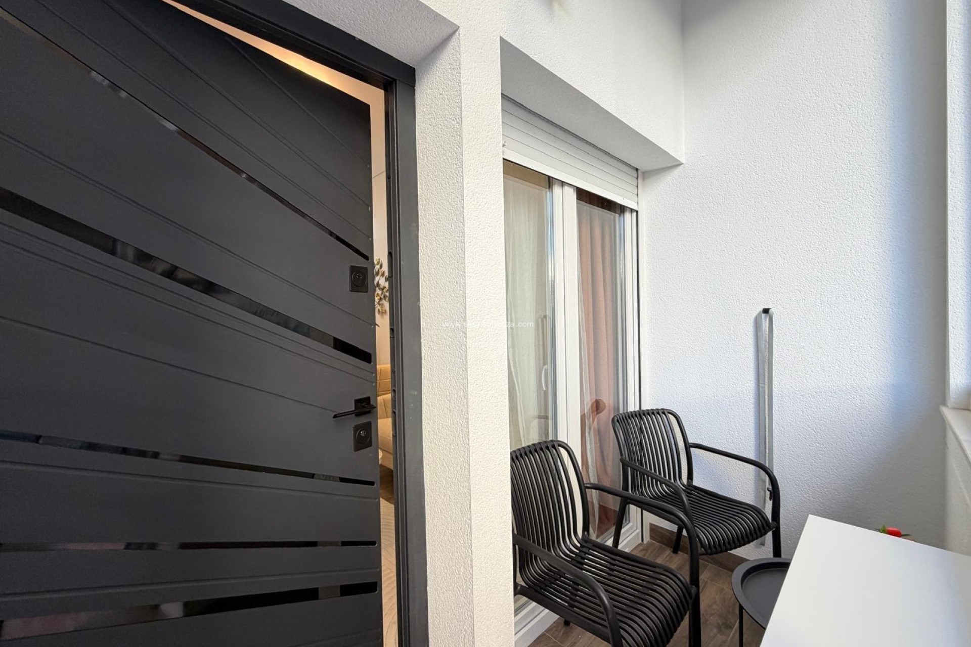 Revente - Appartement - Torrevieja - Puerto