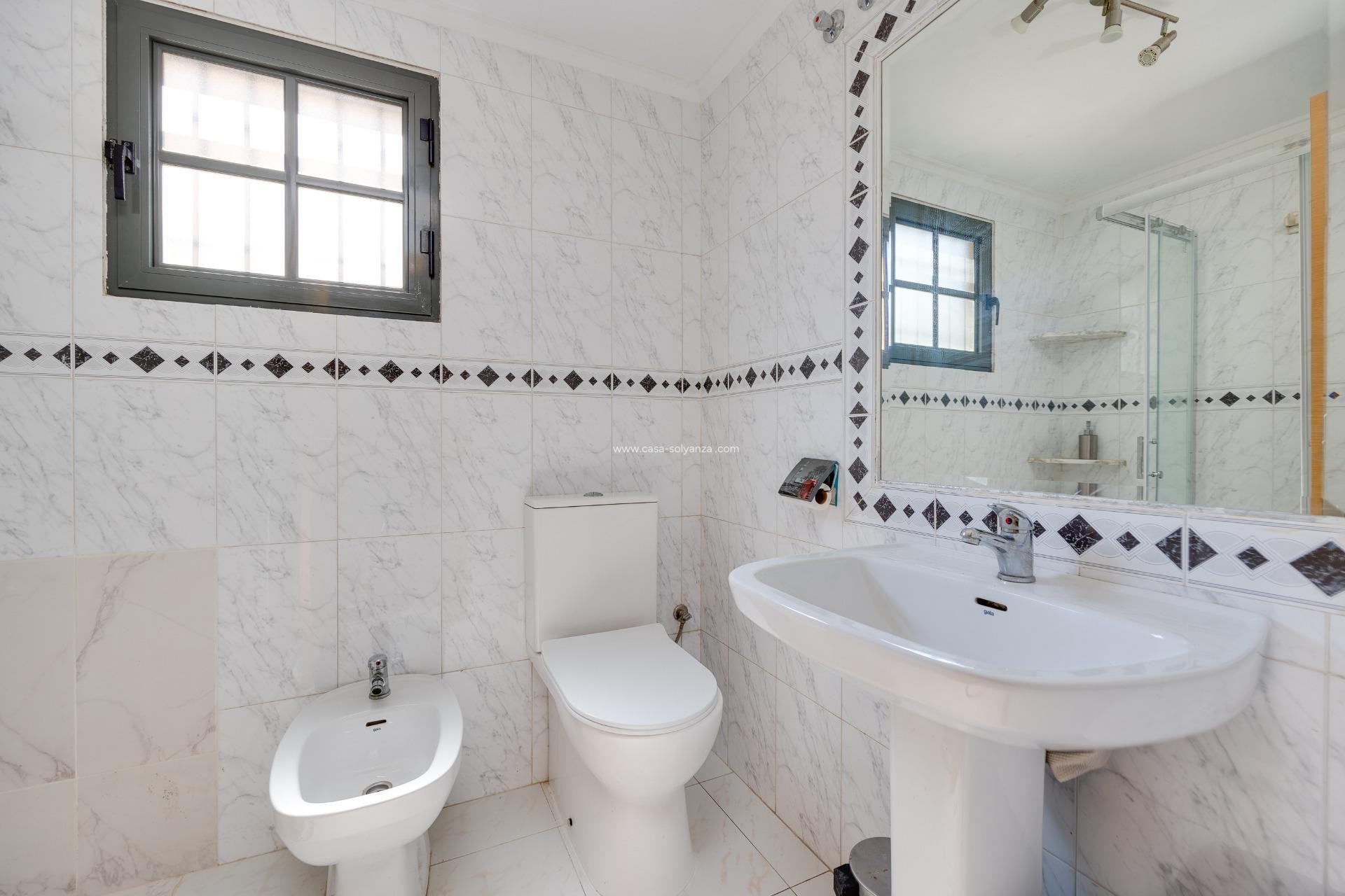 Revente - Appartement - Torrevieja - Punta Prima