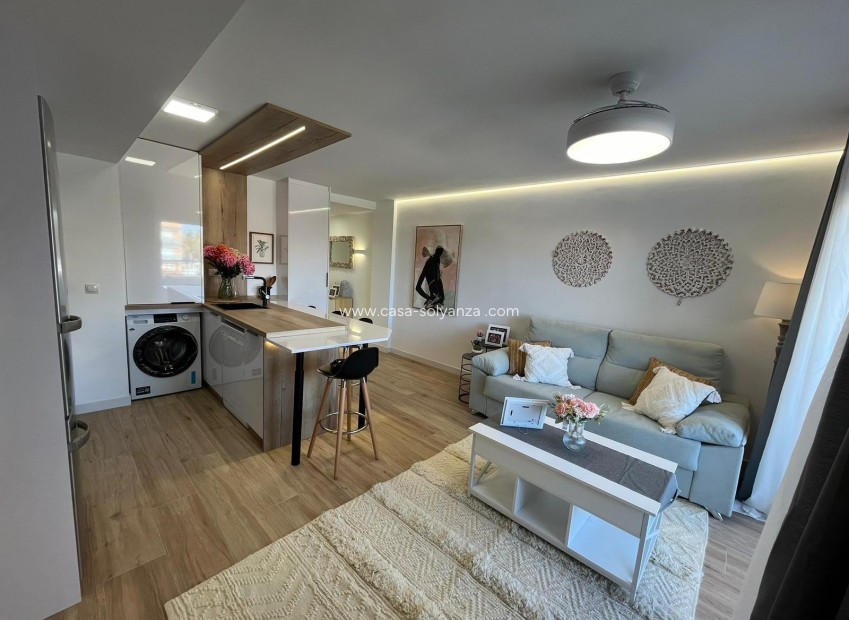 Revente - Appartement - Torrevieja - Punta Prima