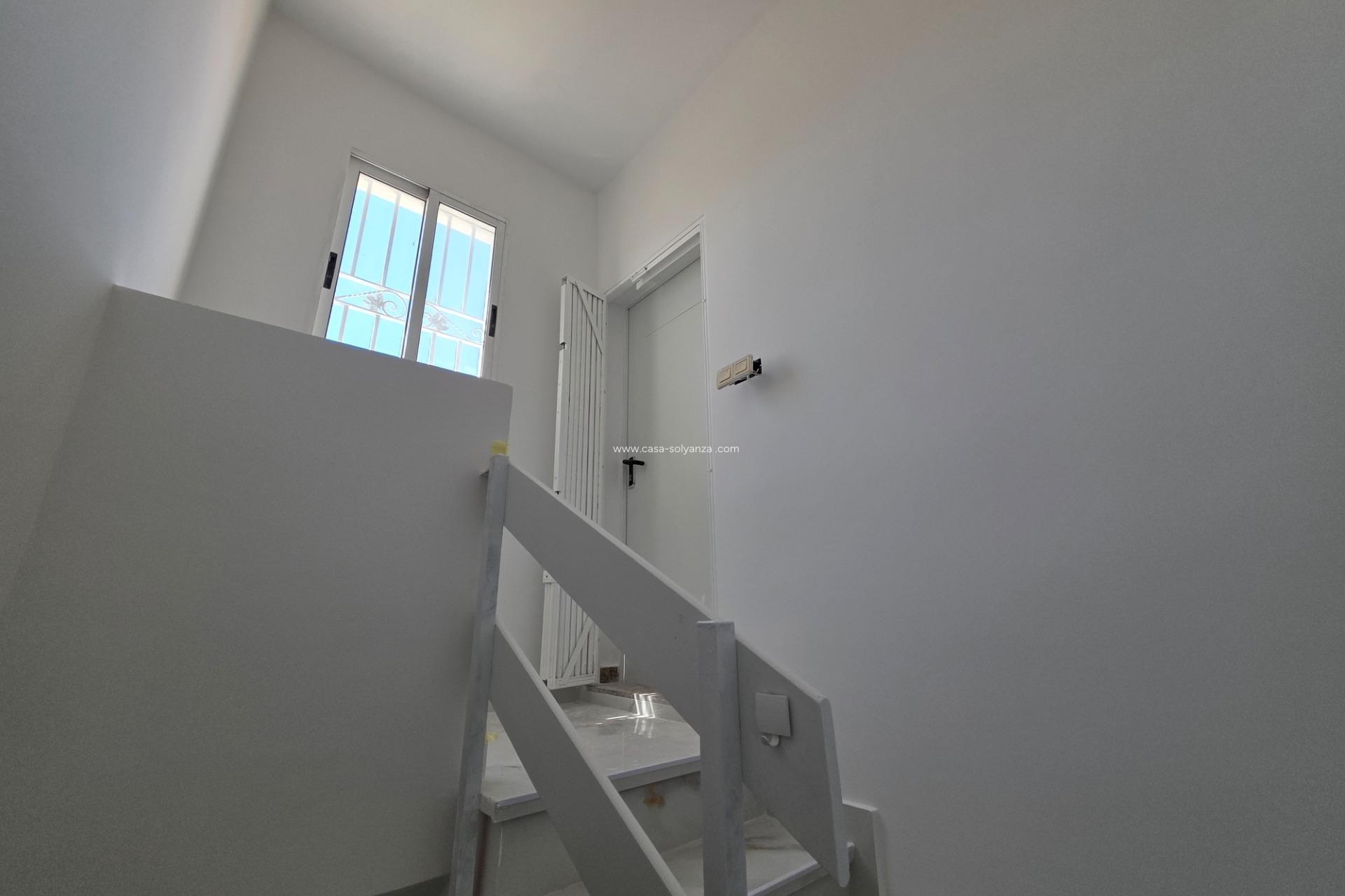 Revente - Appartement - Torrevieja - Torretas