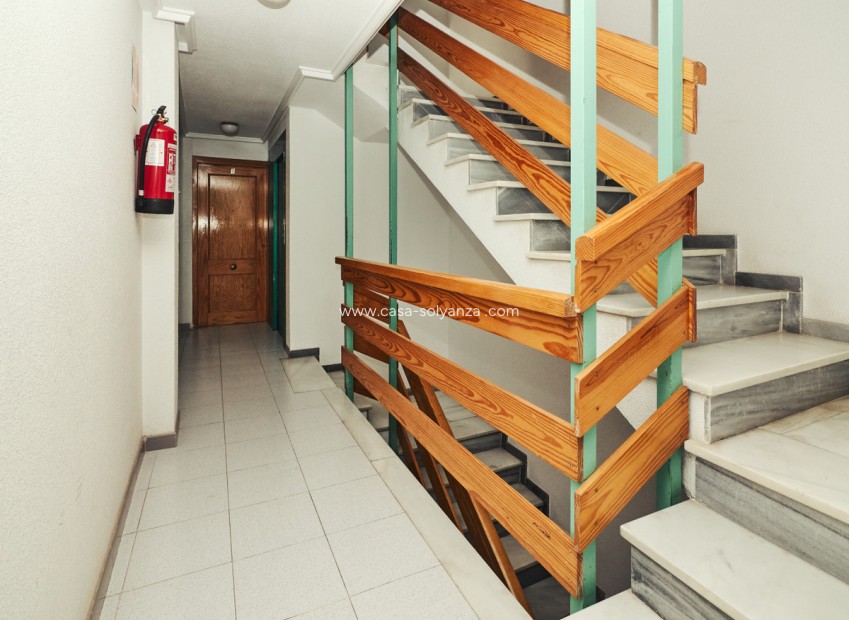 Revente - Appartement - Torrevieja - Torrevieja Centro