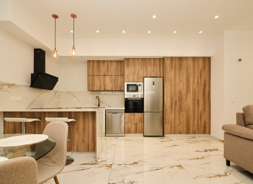 Revente - Appartement - Torrevieja - Torrevieja Centro