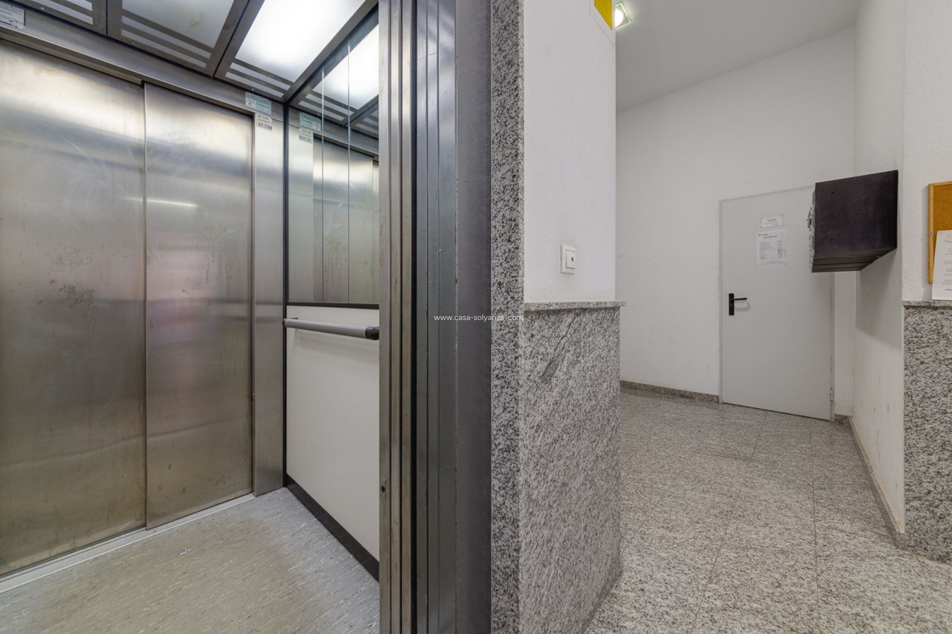 Revente - Appartement - Torrevieja - Torrevieja Centro