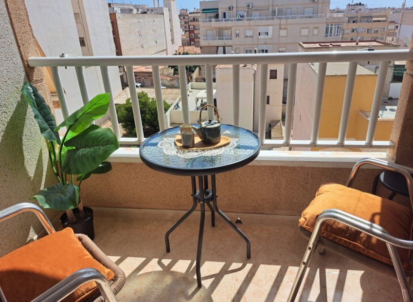 Revente - Appartement - Torrevieja - Torrevieja Centro