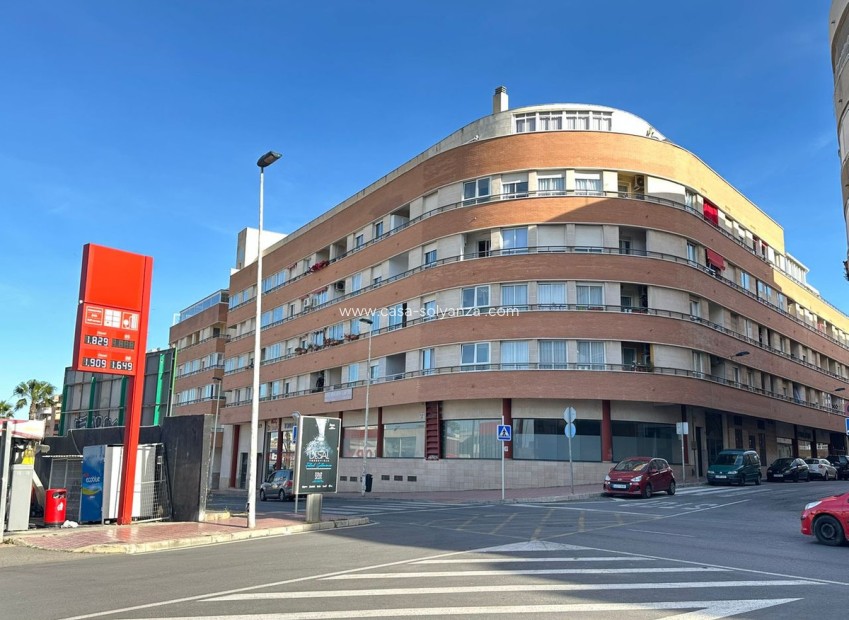 Revente - Appartement - Torrevieja - Torrevieja Centro