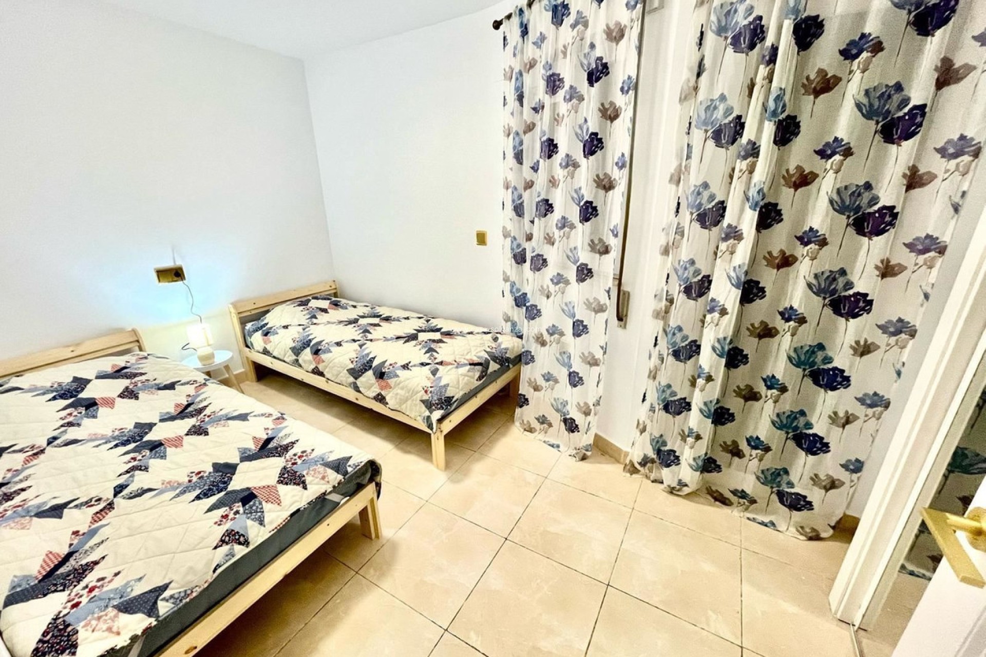 Revente - Appartement - Torrevieja - Torrevieja Centro