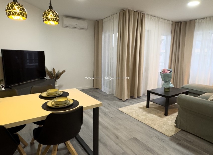 Revente - Appartement - Torrevieja - Torrevieja Centro