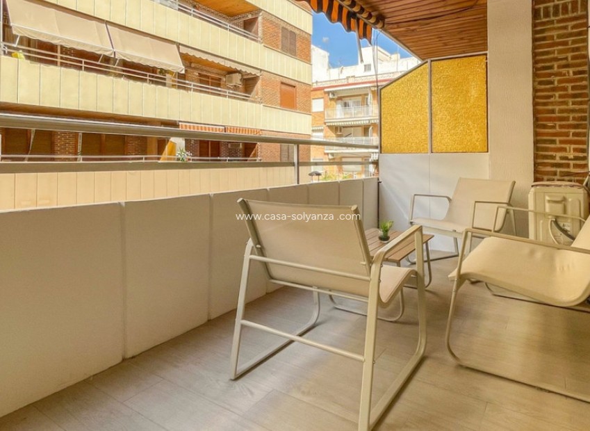 Revente - Appartement - Torrevieja - Torrevieja Centro