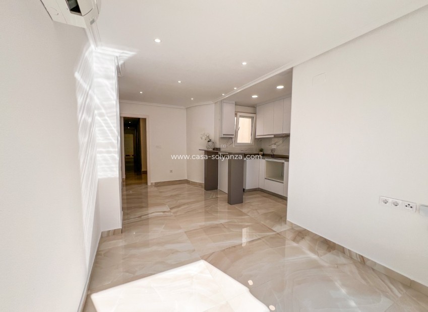 Revente - Appartement - Torrevieja - Torrevieja Centro