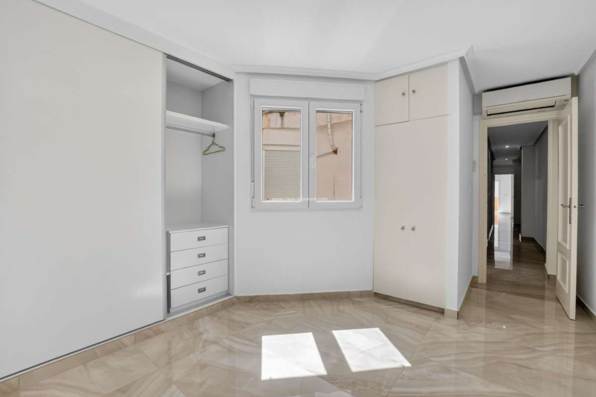 Revente - Appartement - Torrevieja - Torrevieja Centro