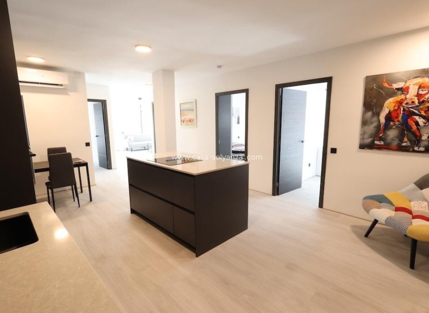 Revente - Appartement - Torrevieja - Torrevieja Centro