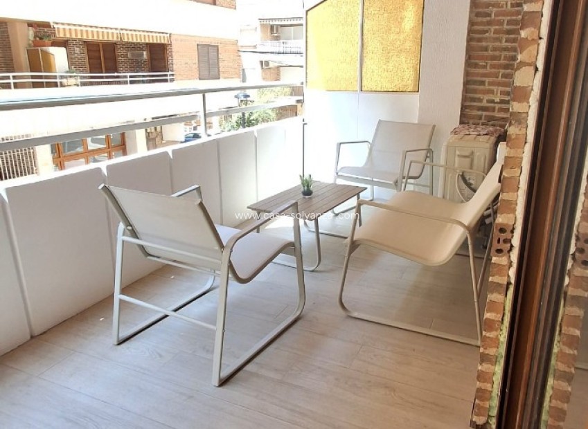 Revente - Appartement - Torrevieja - Torrevieja Centro