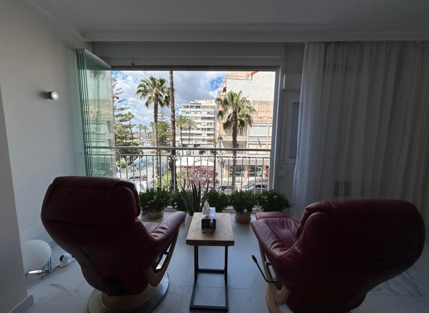 Revente - Appartement - Torrevieja - Torrevieja Centro