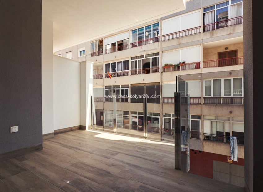 Revente - Appartement - Torrevieja - Torrevieja Centro