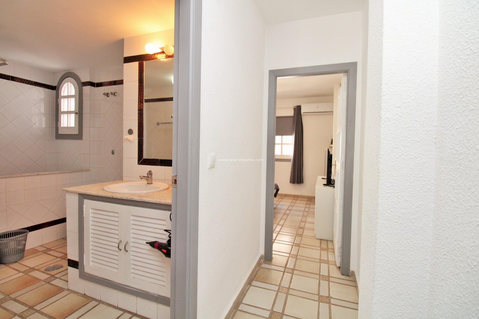 Revente - Appartement - Villamartin - Villamartín