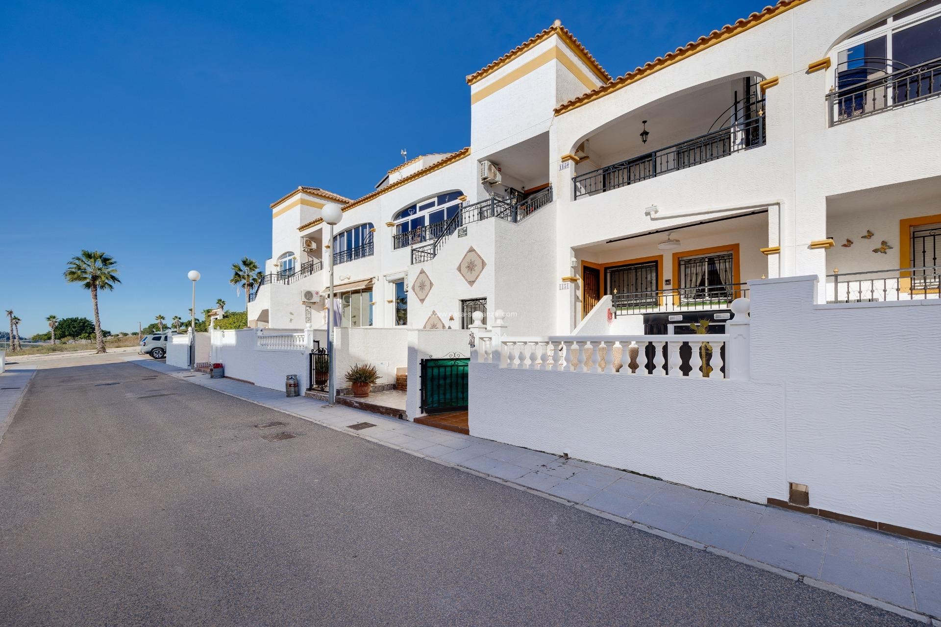 Revente - Bungalow - Orihuela - Desamparados