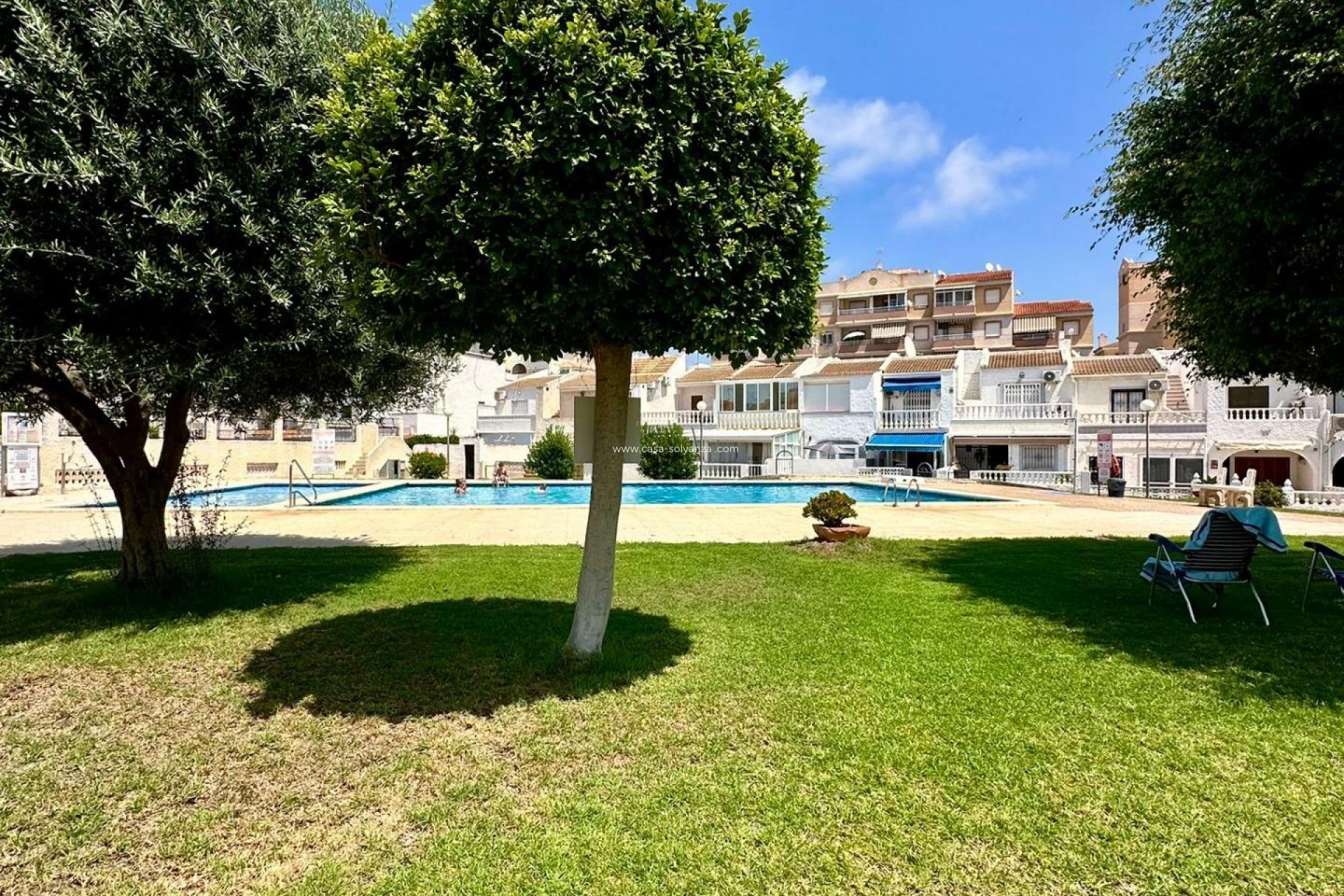 Revente - Bungalow - Torrevieja - Aguas nuevas
