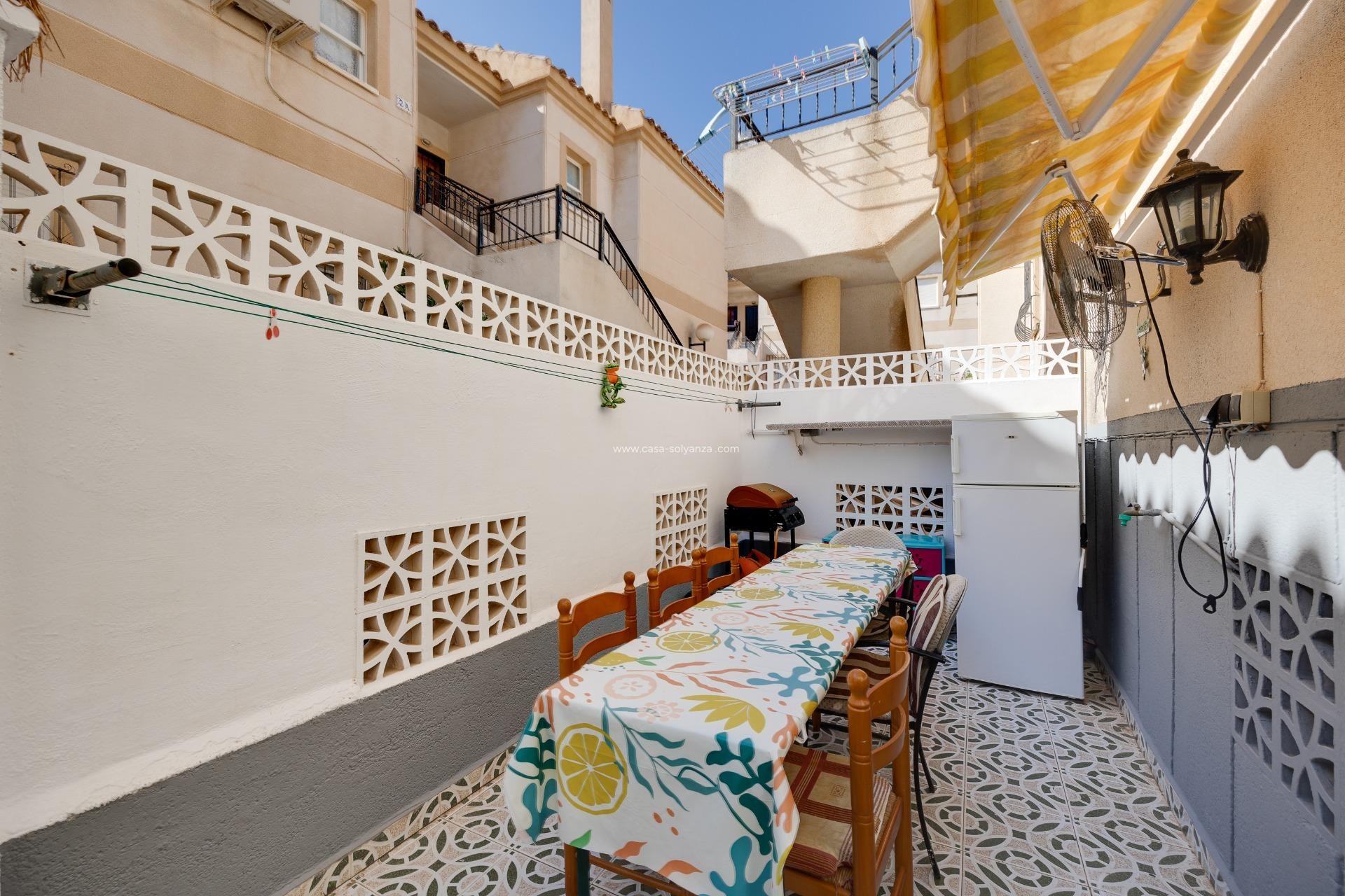 Revente - Bungalow - Torrevieja - Aguas nuevas