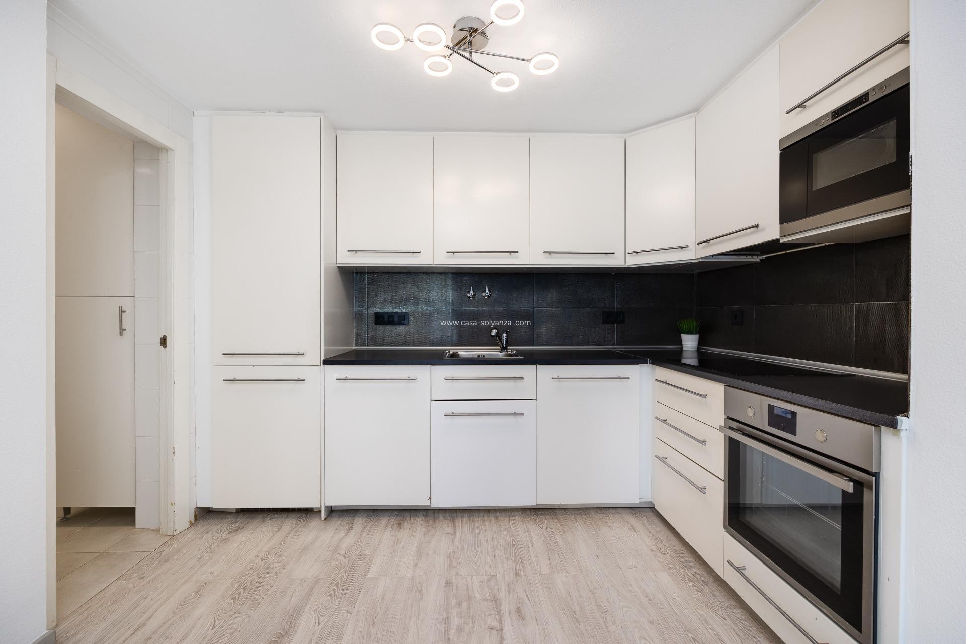 Revente - Bungalow - Torrevieja - Aguas nuevas