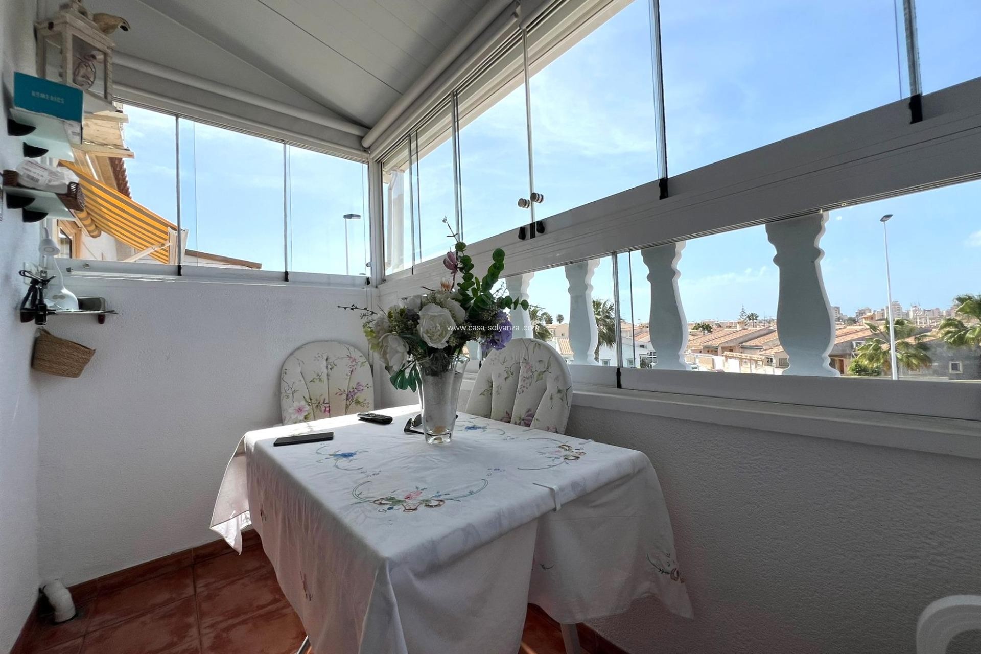 Revente - Bungalow - Torrevieja - Aguas nuevas