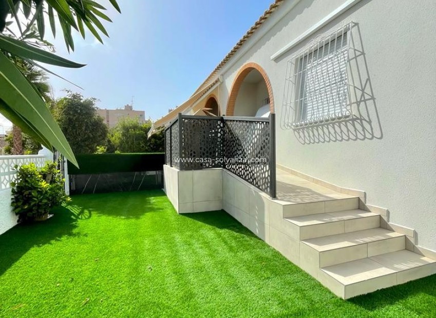 Revente - Bungalow - Torrevieja - Nueva Torrevieja