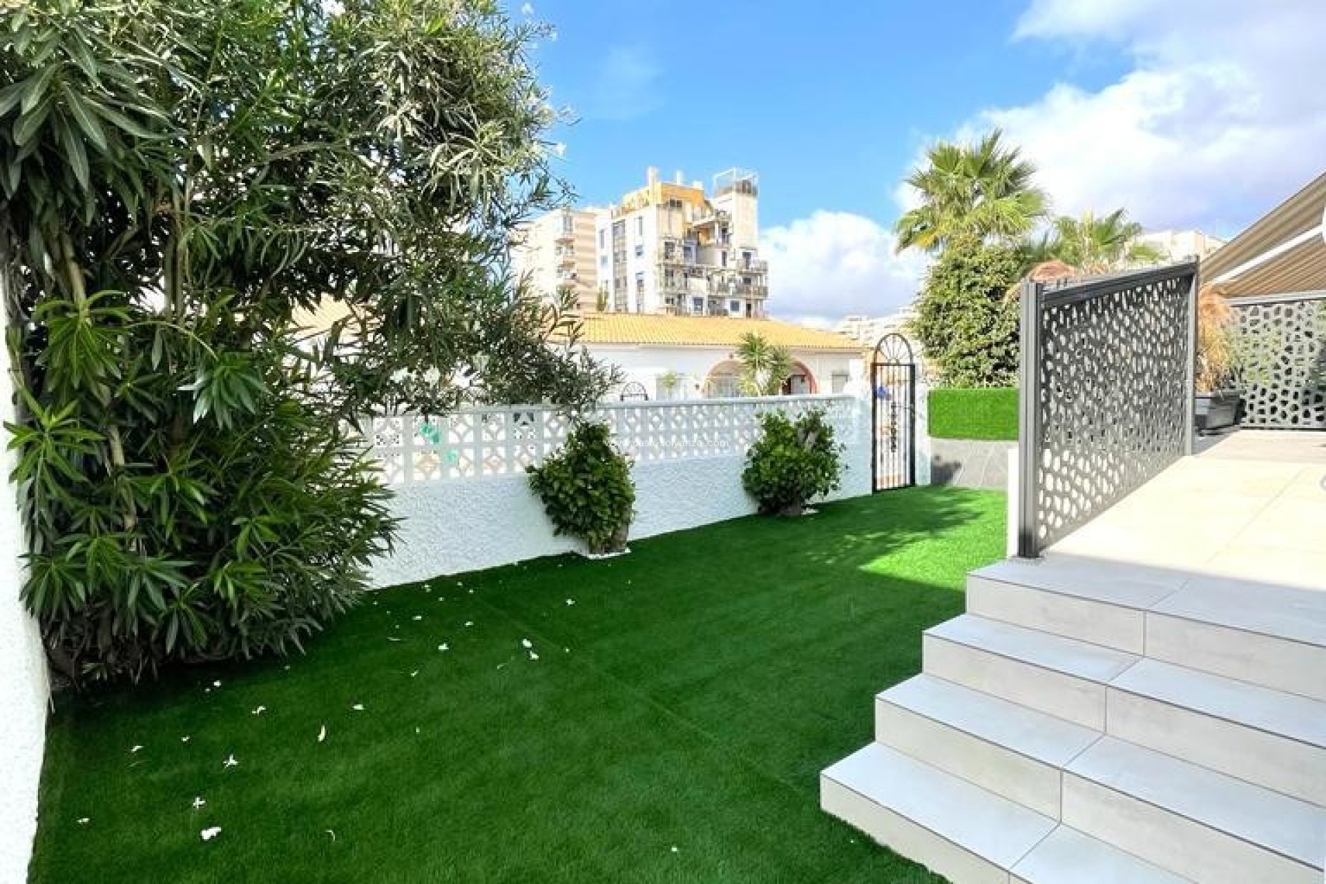 Revente - Bungalow - Torrevieja - Nueva Torrevieja