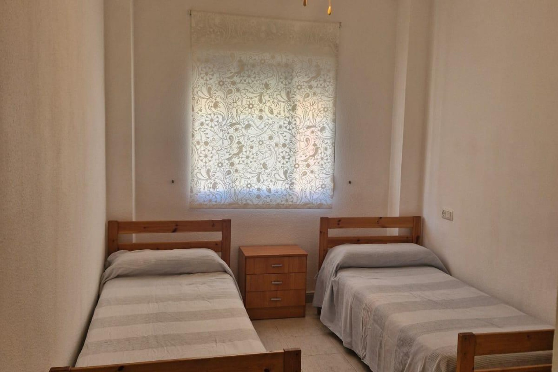 Revente - Bungalow - Torrevieja - Playa De Los Naufragos