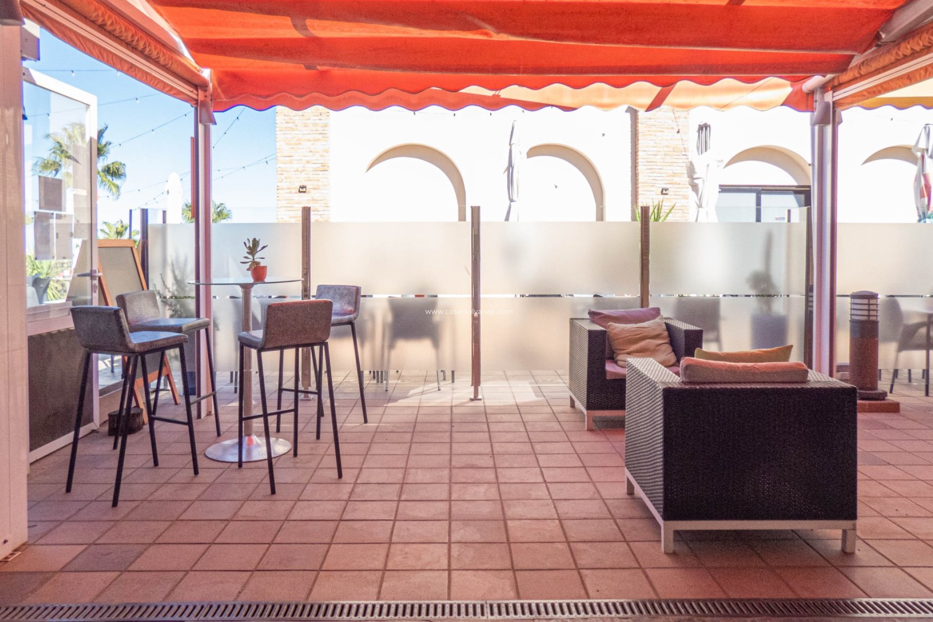 Revente - Commercial - Algorfa - Inland