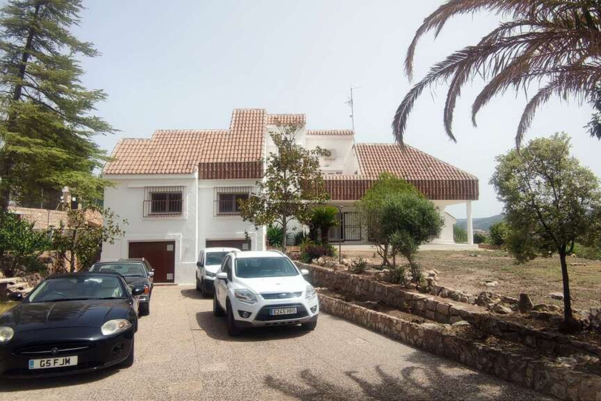 Revente - Commercial - Ayora - Inland