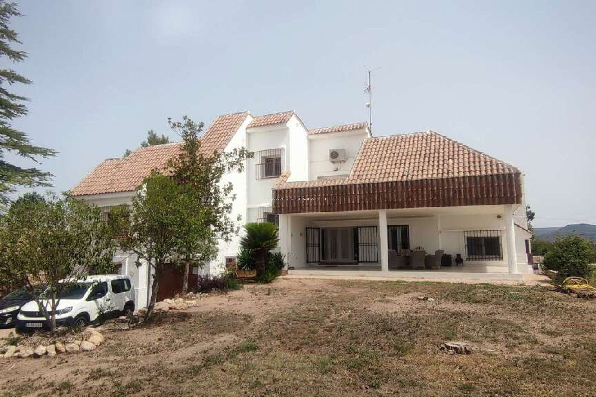 Revente - Commercial - Ayora - Inland